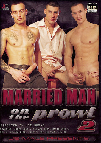 MARRIED MAN ON THE PROWL 02