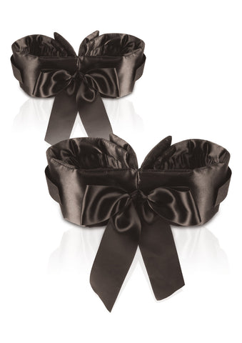 FFLE BOWTIE CUFFS